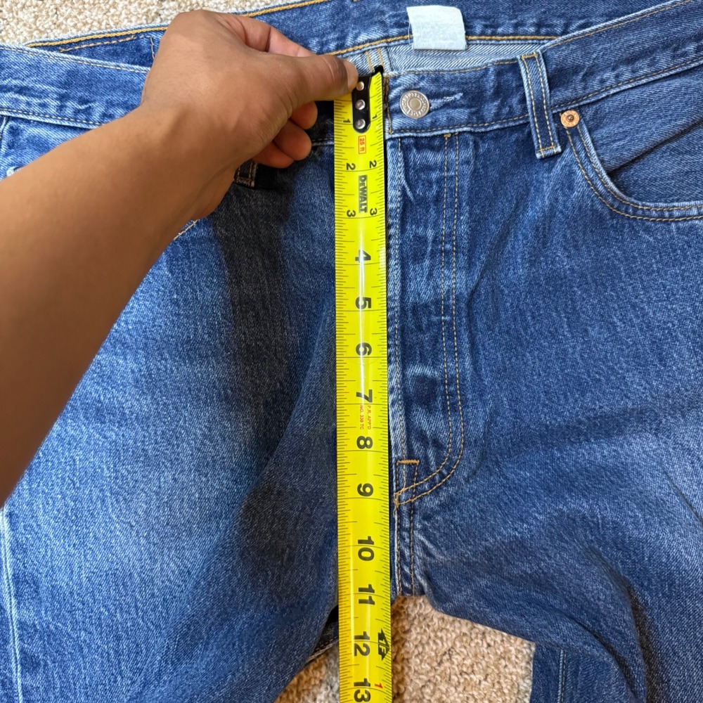 Levi's 501 Jeans Mens 36x30 Blue Vintage Original Fit Straight Leg Denim - Picture 5 of 12